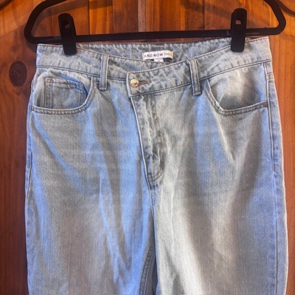 And Now This Jeans - Offset zipper/waist - Size 30 - Picture 8 of 11
